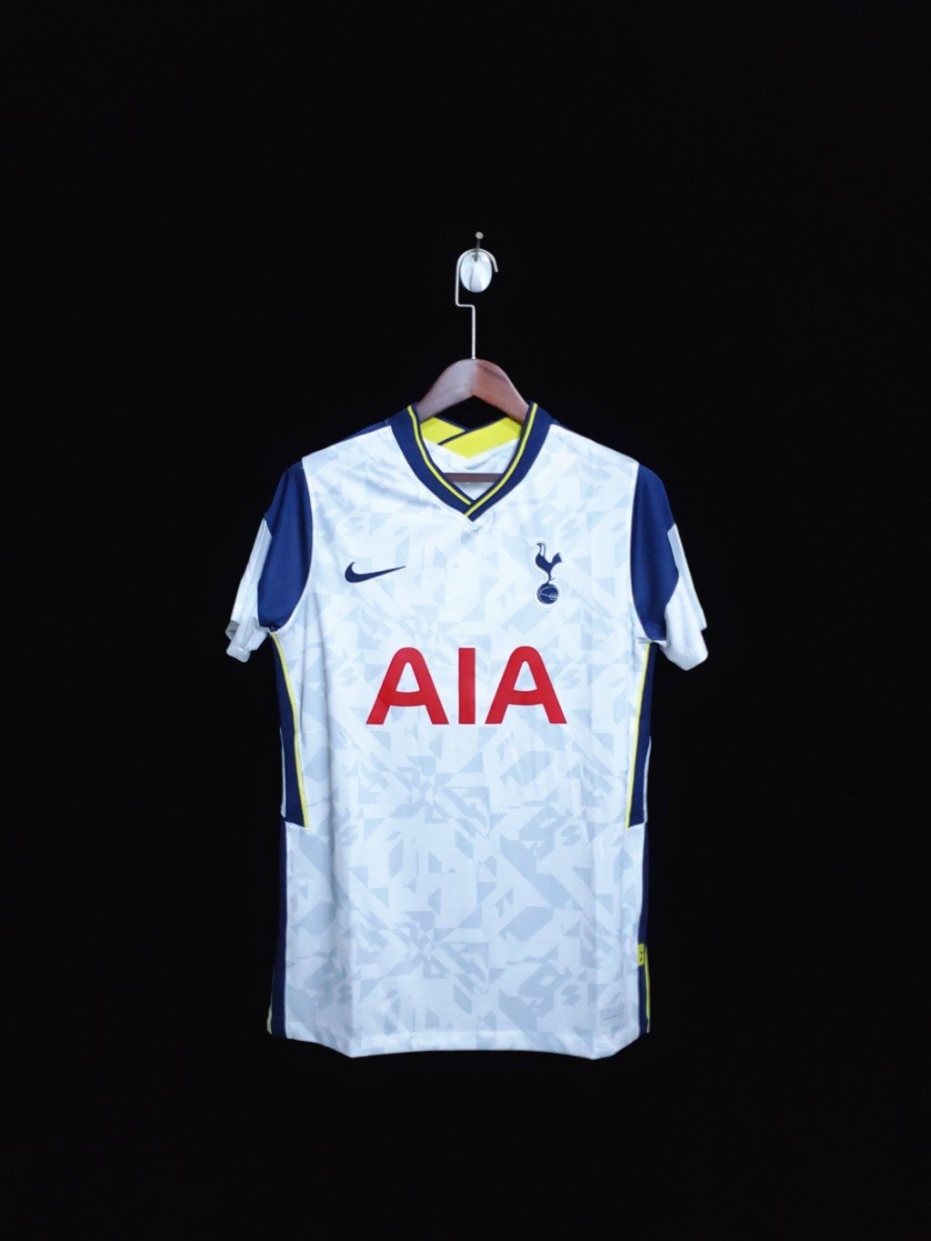 football-shirt-tottenham-hotspur-home-20-21-1 Football Shirt Tottenham Hotspur Home 20-21 front