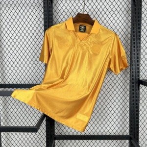 football-shirt-wolverhampton-wanderers-70th-anniversary-25-26-1 Football Shirt Wolverhampton Wanderers 70th Anniversary 25-26 front