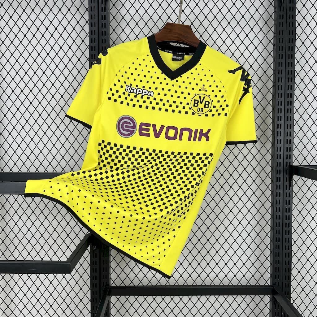 football-shirt-borussia-dortmund-home-11-12-retro-1 Football Shirt Borussia Dortmund Home 11-12 Retro front