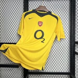 Football Shirt Arsenal Away 05-06 Retro front