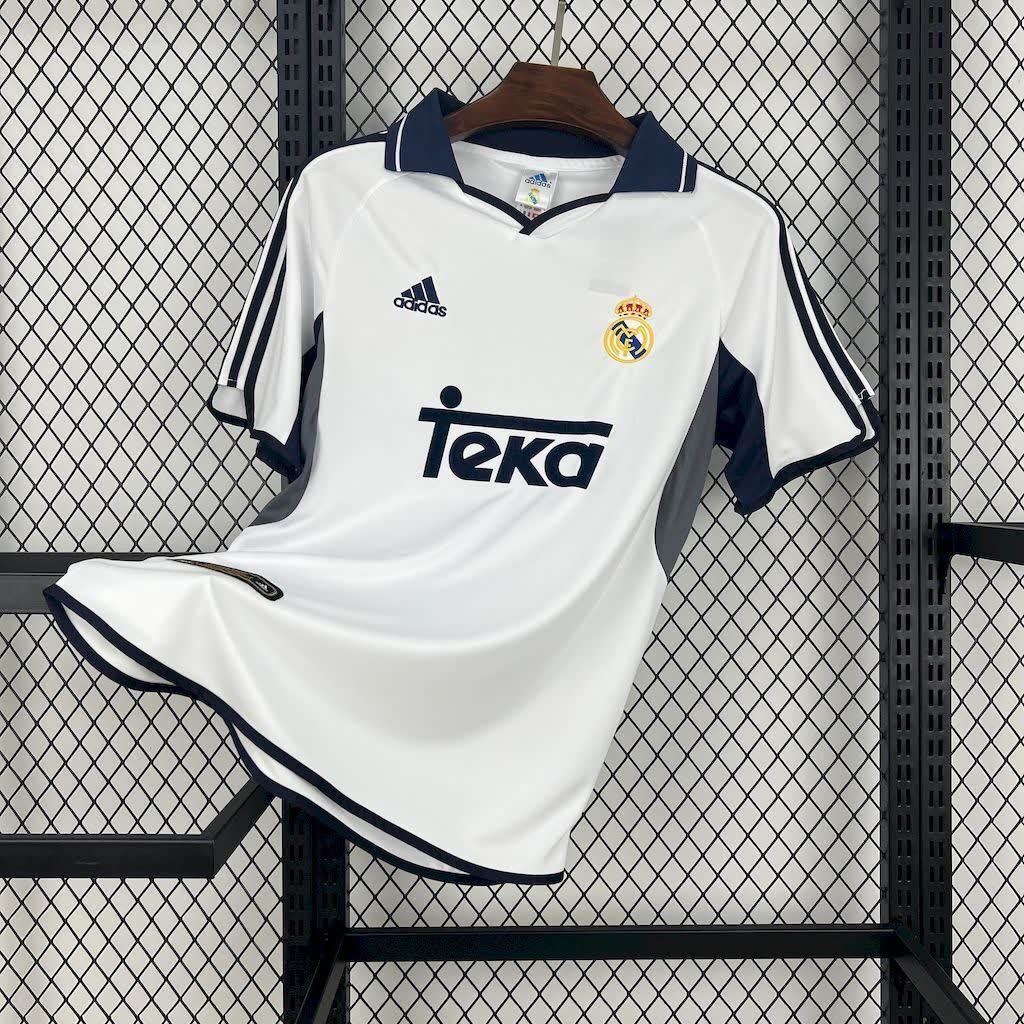 football-shirt-real-madrid-home-00-01-retro-1 Football Shirt Real Madrid Home 00-01 Retro front