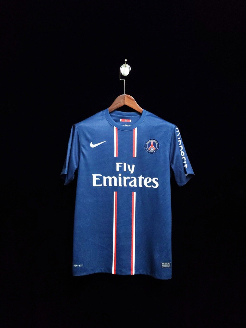 football-shirt-psg-home-12-13-retro-1 Football Shirt PSG Home 12-13 Retro front
