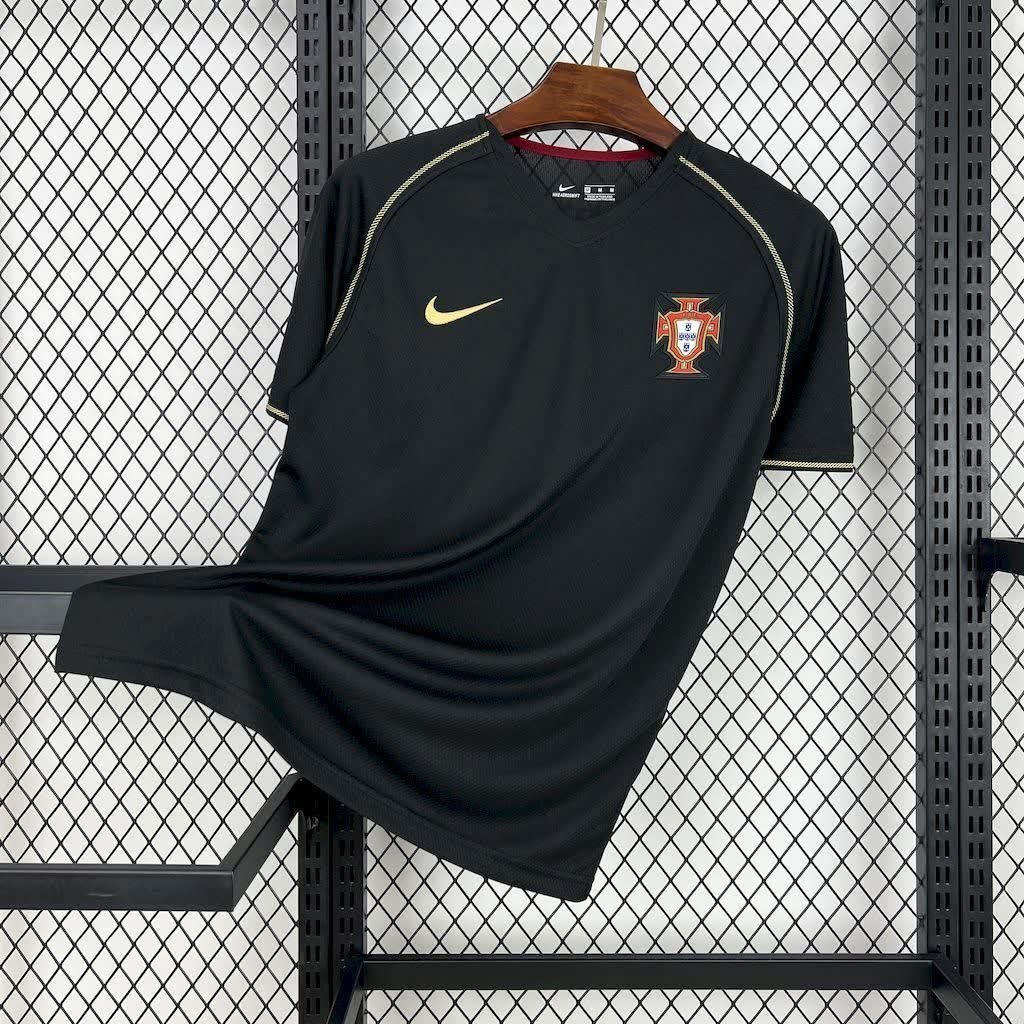 football-shirt-portugal-away-06-07-retro-1 Football Shirt Portugal Away 06-07 Retro front