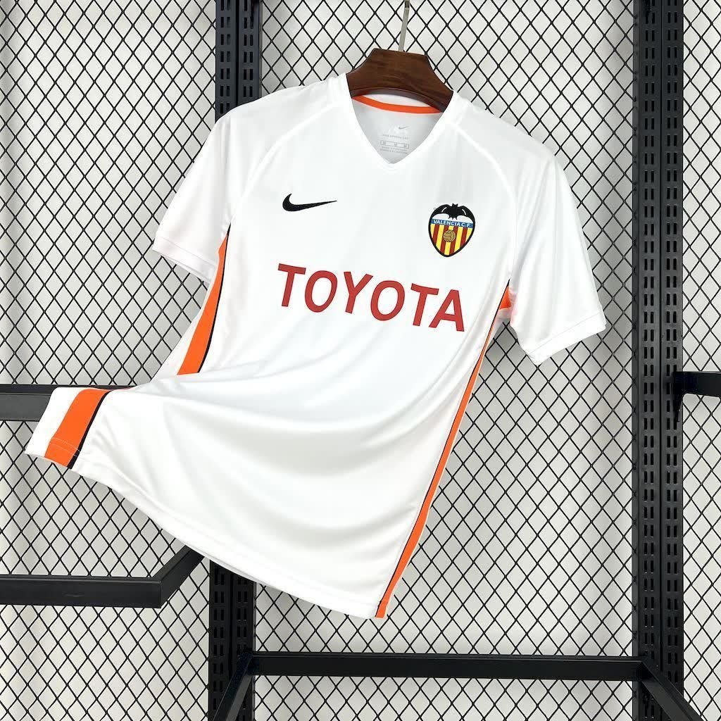 football-shirt-valencia-cf-home-06-07-retro-1 Football Shirt Valencia CF Home 06-07 Retro front