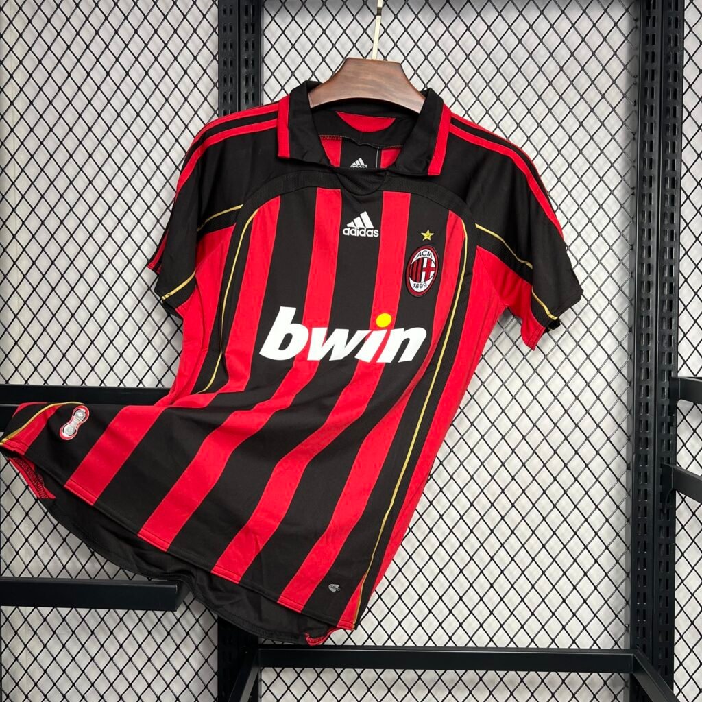 football-shirt-ac-milan-home-06-07-retro-1-1 Football Shirt AC Milan Home 06-07 Retro front