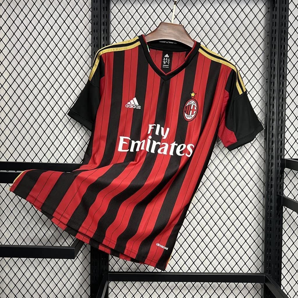 football-shirt-ac-milan-home-13-14-retro-1 Football Shirt AC Milan Home 13-14 Retro front