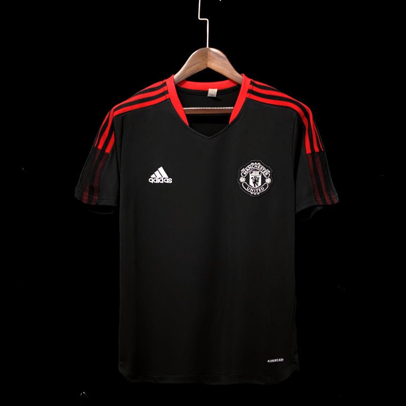 football-shirt-manchester-united-training-25-26-1 Football Shirt Manchester United Training 25-26 front