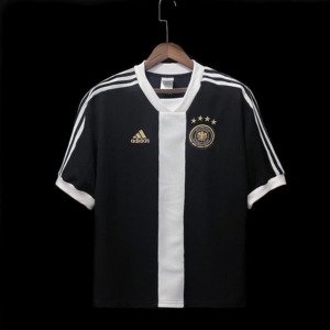 football-shirt-germany-22-23-sweater-1 Football Shirt Germany 22-23 Sweater front