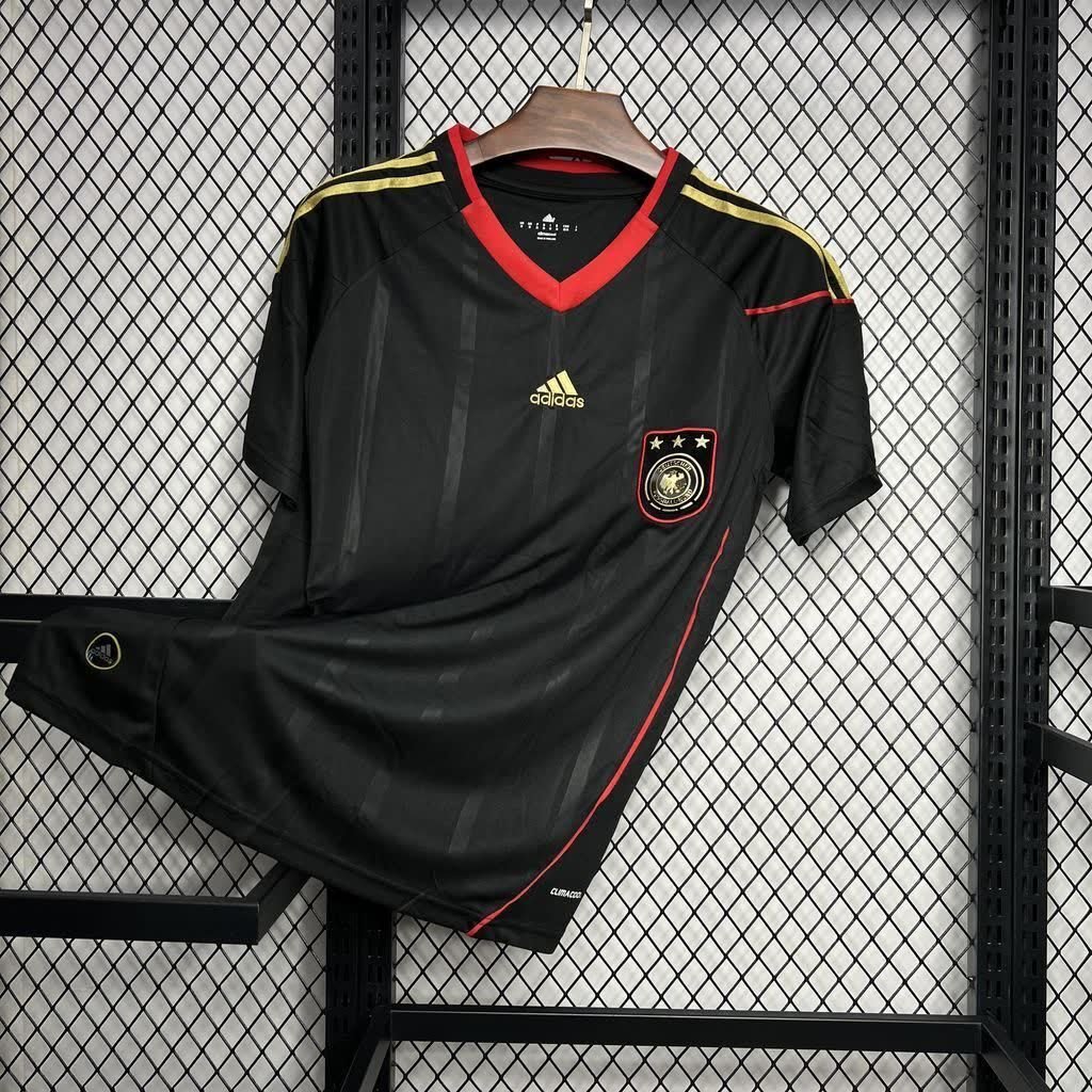 football-shirt-germany-away-2010-retro-1 Football Shirt Germany Away 2010 Retro front