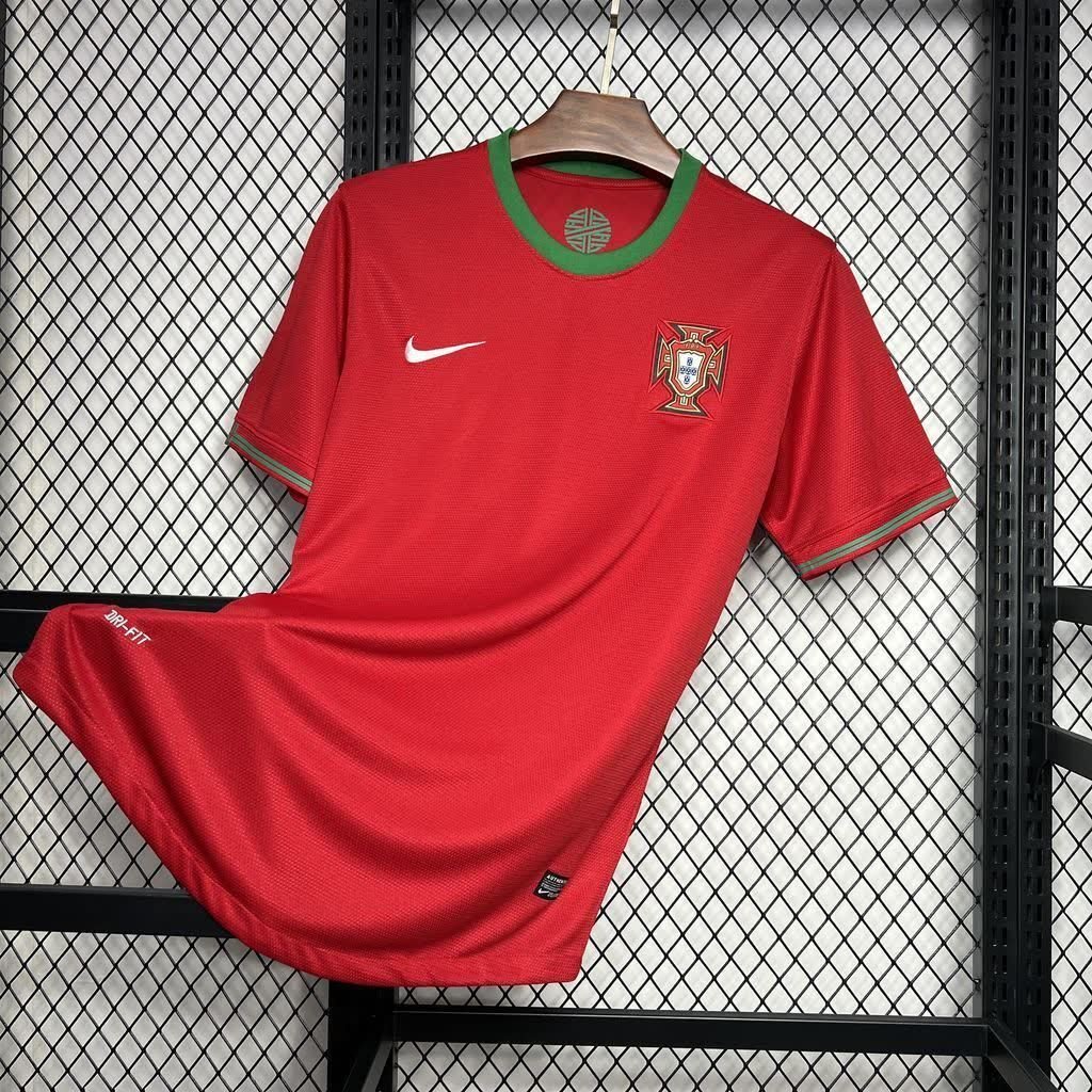 football-shirt-portugal-home-12-13-retro-2-1 Football Shirt Portugal Home 12-13 Retro front