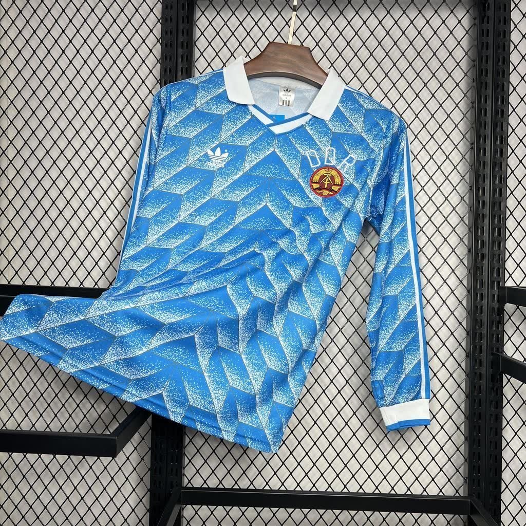 Football Shirt DDR Away 88-89 Long Sleeve Retro front