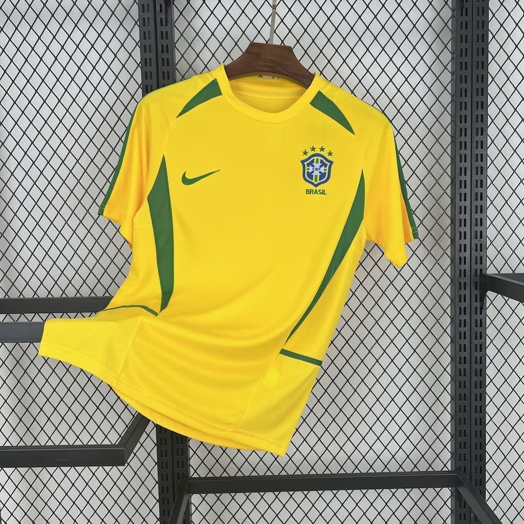 football-shirt-brazil-home-2002-retro-1-1 Football Shirt Brazil Home 2002 Retro front