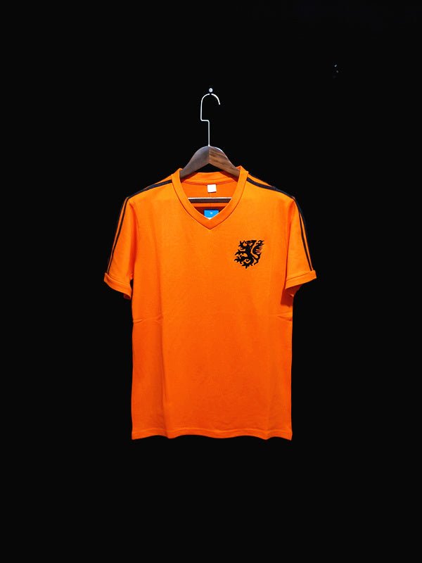 football-shirt-netherlands-retro-training-74-75-1 Football Shirt Netherlands Retro Training 74-75 front