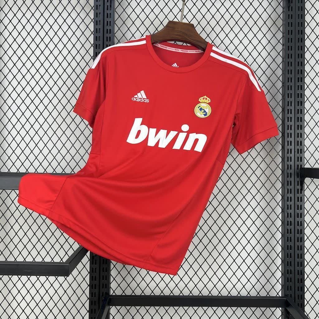 football-shirt-real-madrid-third-11-12-1 Football Shirt Real Madrid Third 11-12 front