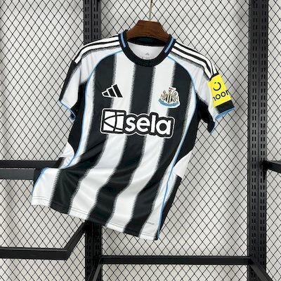 football-shirt-newcastle-united-home-25-26-1 Football Shirt Newcastle United Home 25-26 front