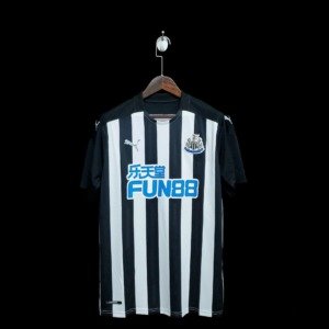 football-shirt-newcastle-united-home-20-21-1 Football Shirt Newcastle United Home 20-21 front