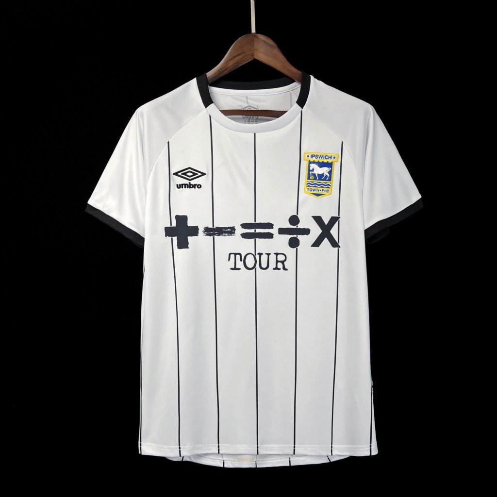 football-shirt-ipswich-town-home-23-24-1 Football Shirt Ipswich Town Home 23-24 front