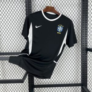 Football Shirt Brazil Goalkeeper 02-03 Retro front