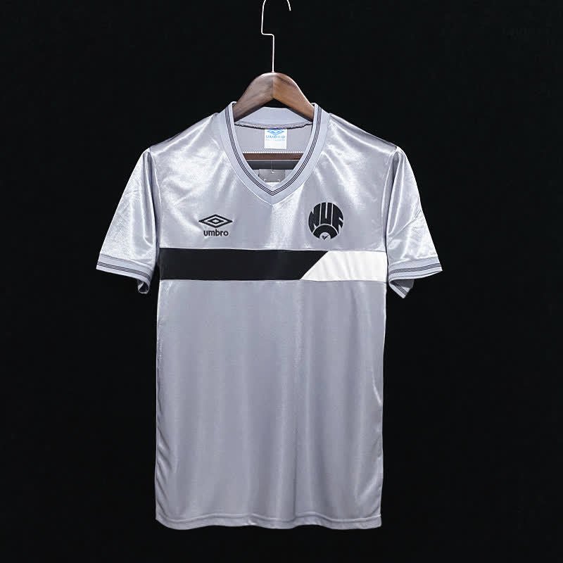 football-shirt-newcastle-united-away-1986-retro-1 Football Shirt Newcastle United Away 1986 Retro front