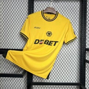 football-shirt-wolverhampton-wanderers-home-24-25-1 Football Shirt Wolverhampton Wanderers Home 24-25 front