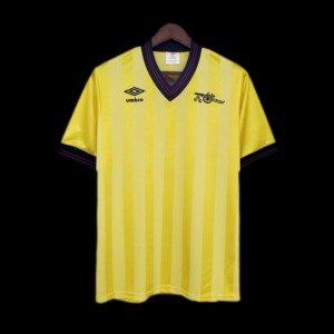 football-shirt-arsenal-away-83-86-1 Football Shirt Arsenal Away 83-86 front