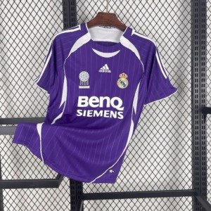 Football Shirt Real Madrid Third 06-07 Retro front