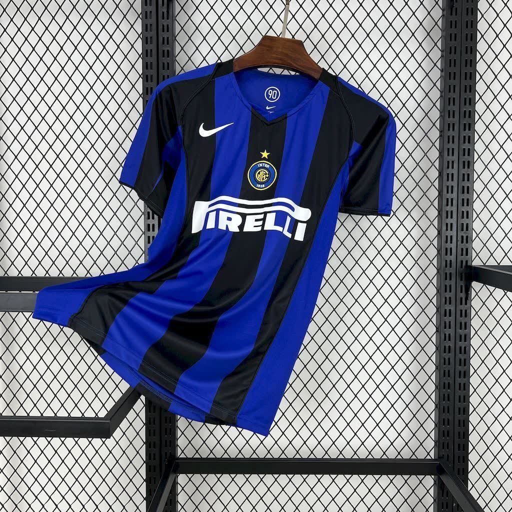 football-shirt-inter-milan-home-04-05-retro-1 Football Shirt Inter Milan Home 04-05 Retro front