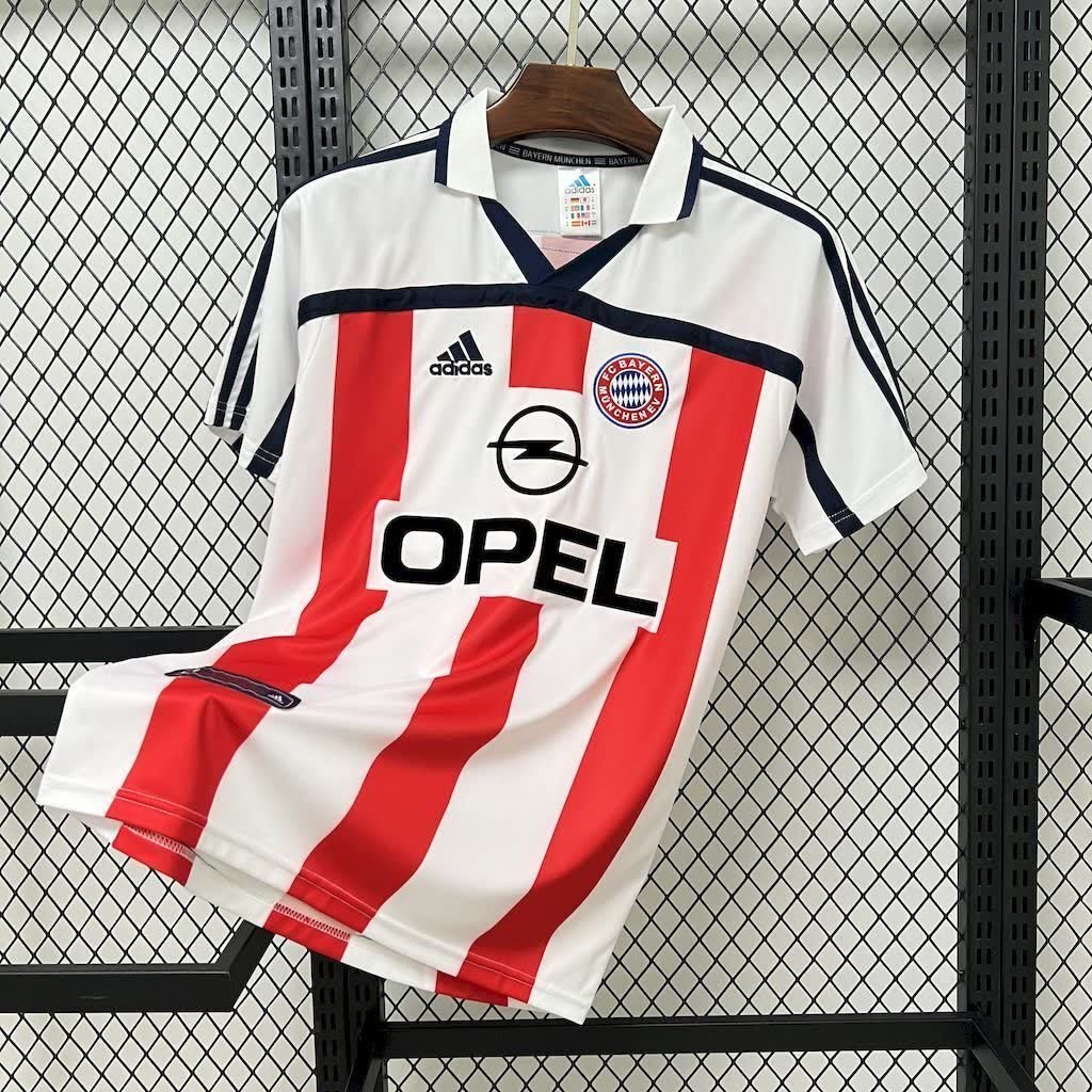 football-shirt-bayern-munich-away-00-01-retro-1 Football Shirt Bayern Munich Away 00-01 Retro front