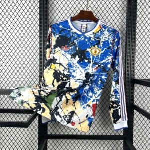 football-shirt-manchester-united-x-stone-roses-25-26-long-sleeve-1 Football Shirt Manchester United x Stone Roses 25-26 Long Sleeve front