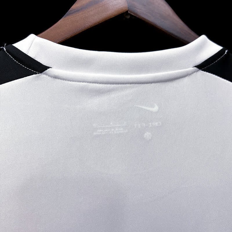 football-shirt-brighton-hove-albion-europa-league-23-24-3 Football Shirt Brighton & Hove Albion Europa League 23-24 extra 1