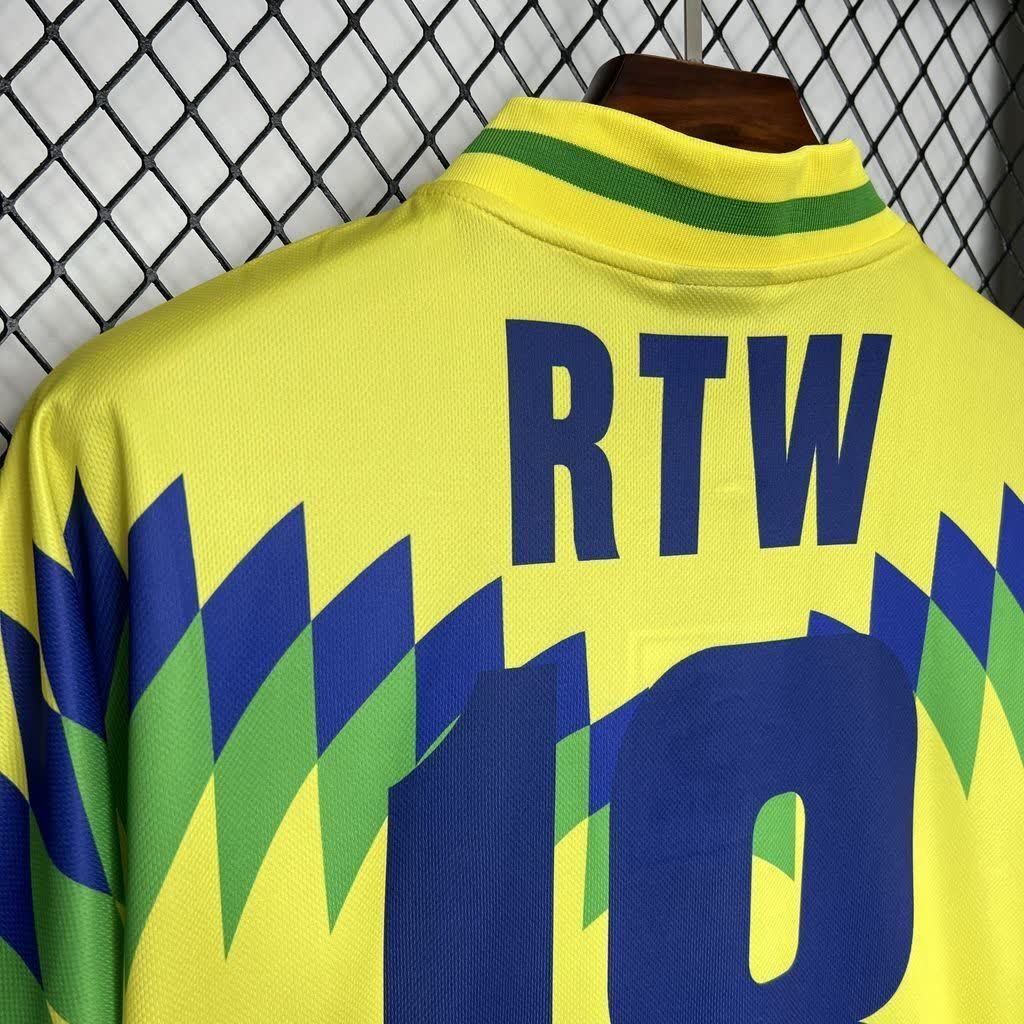 football-shirt-brazil-home-95-96-retro-3 Football Shirt Brazil Home 95-96 Retro extra 1