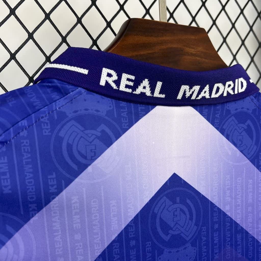 football-shirt-real-madrid-away-96-97-retro-3 Football Shirt Real Madrid Away 96-97 Retro extra 1