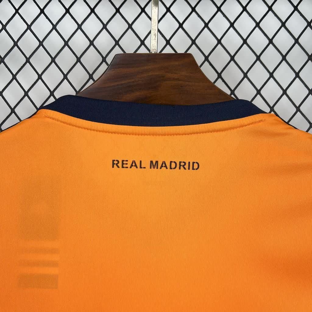 football-shirt-real-madrid-third-13-14-retro-3 Football Shirt Real Madrid Third 13-14 Retro extra 1