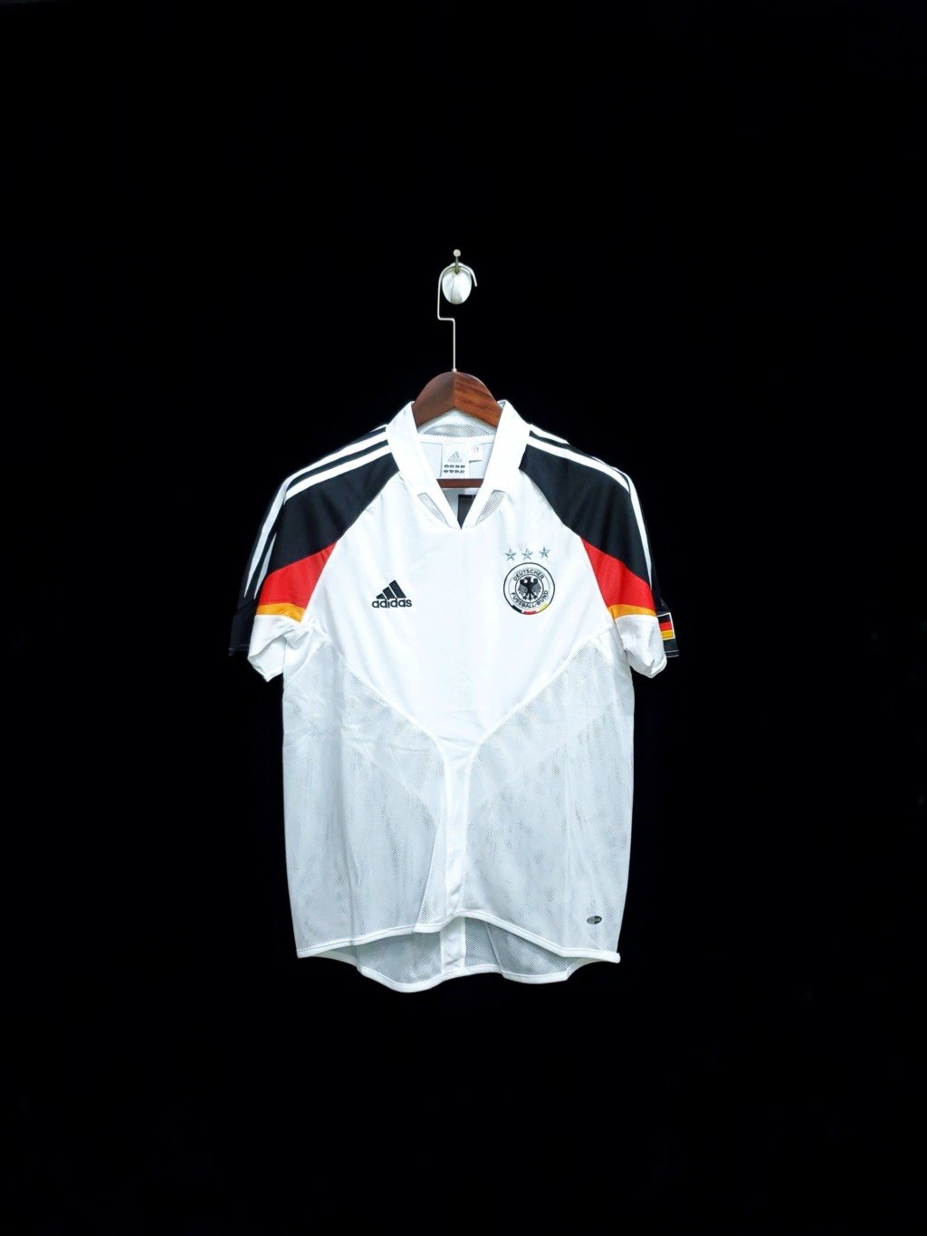football-shirt-germany-home-04-05-retro-5 Football Shirt Germany Home 04-05 Retro extra 3