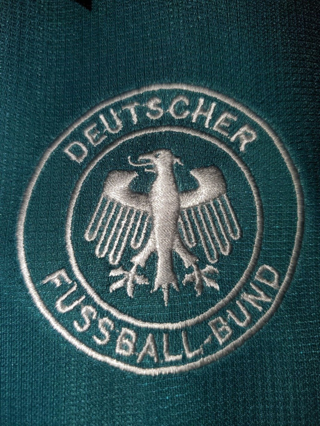 football-shirt-germany-away-94-95-retro-2 Football Shirt Germany Away 94-95 Retro back
