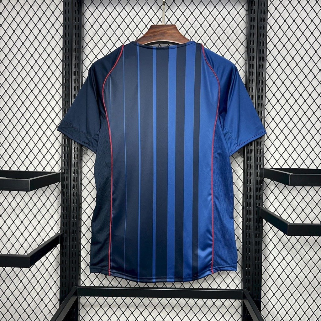 football-shirt-fc-barcelona-away-04-05-2 Football Shirt FC Barcelona Away 04-05 back
