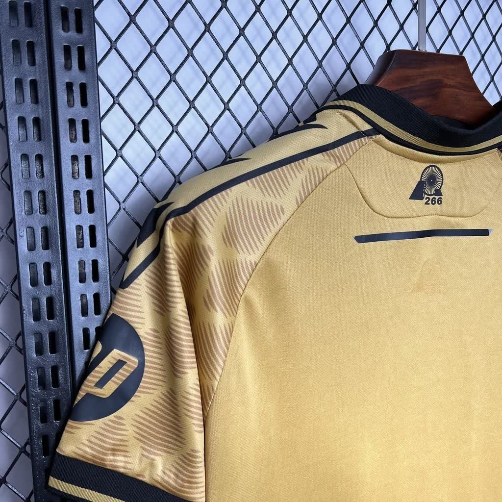Football Shirt Wrexham AFC Third 25-26 Away extra 1