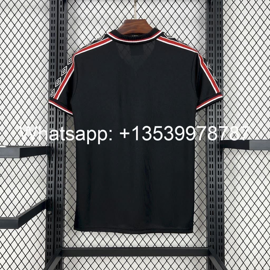 football-shirt-manchester-united-away-98-99-retro-2 Football Shirt Manchester United Away 98-99 Retro back