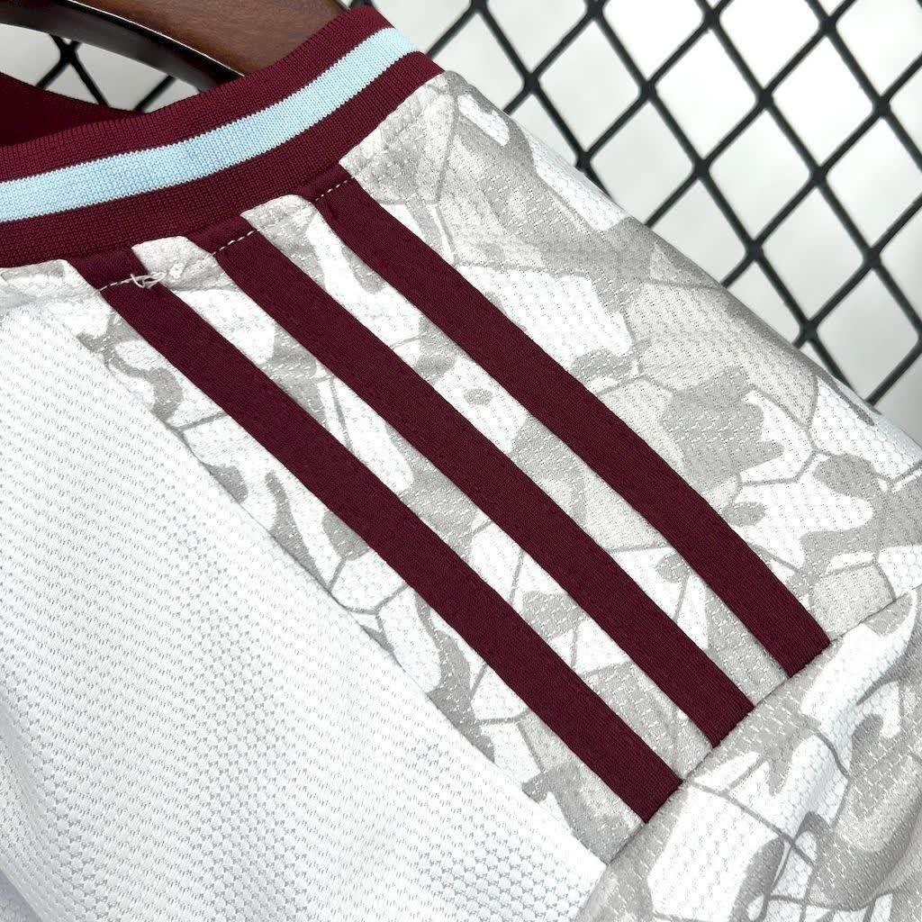 football-shirt-aston-villa-third-25-26-3 Football Shirt Aston Villa Third 25-26 extra 1