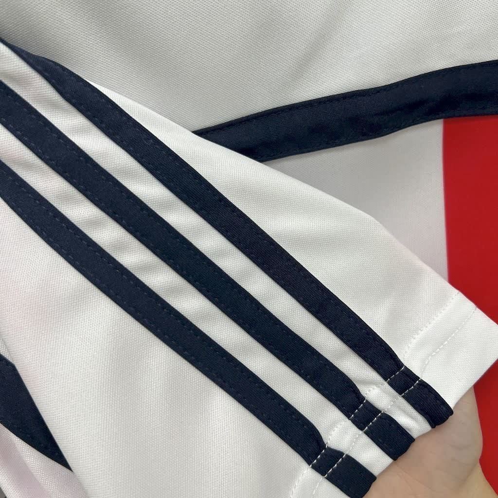 football-shirt-bayern-munich-away-00-01-retro-3 Football Shirt Bayern Munich Away 00-01 Retro extra 1