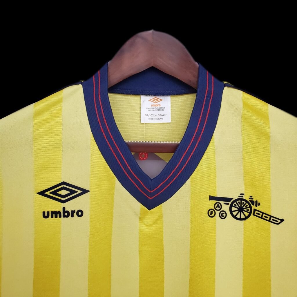football-shirt-arsenal-away-83-86-3 Football Shirt Arsenal Away 83-86 extra 1