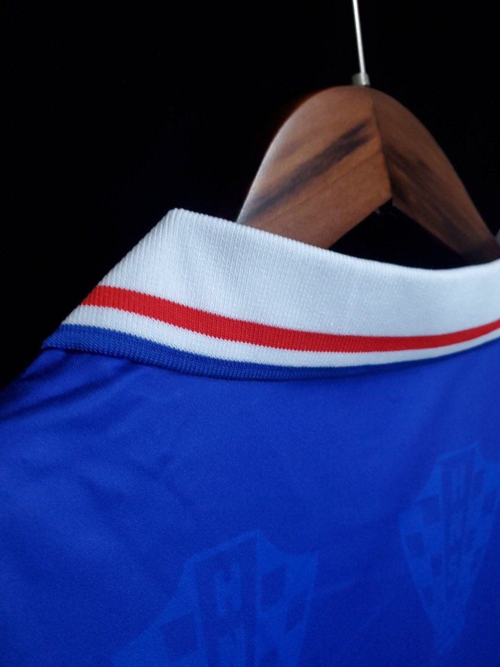 football-shirt-croatia-away-1998-retro-3 Football Shirt Croatia Away 1998 Retro extra 1
