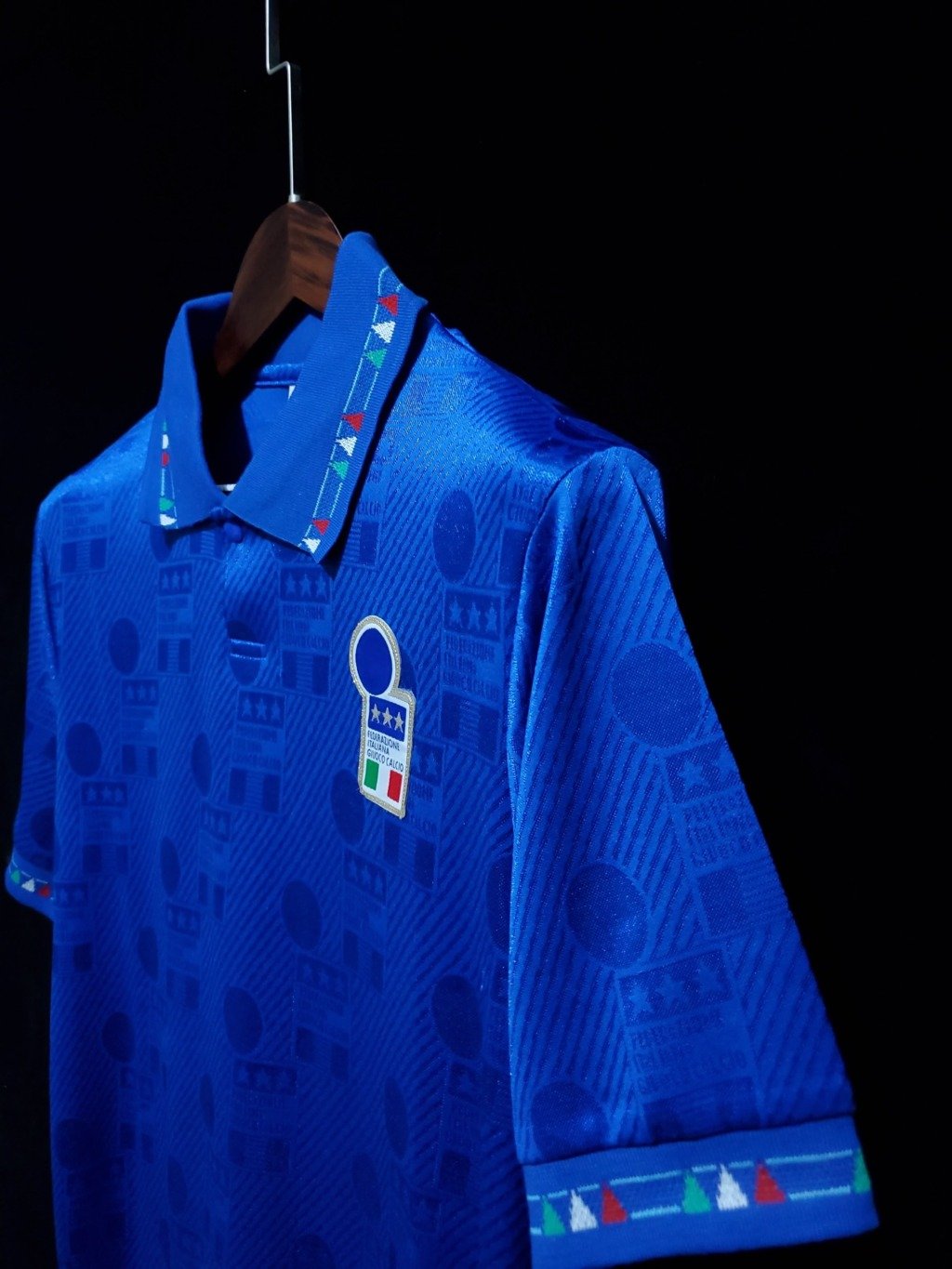 football-shirt-italy-home-1994-retro-2 Football Shirt Italy Home 1994 Retro back