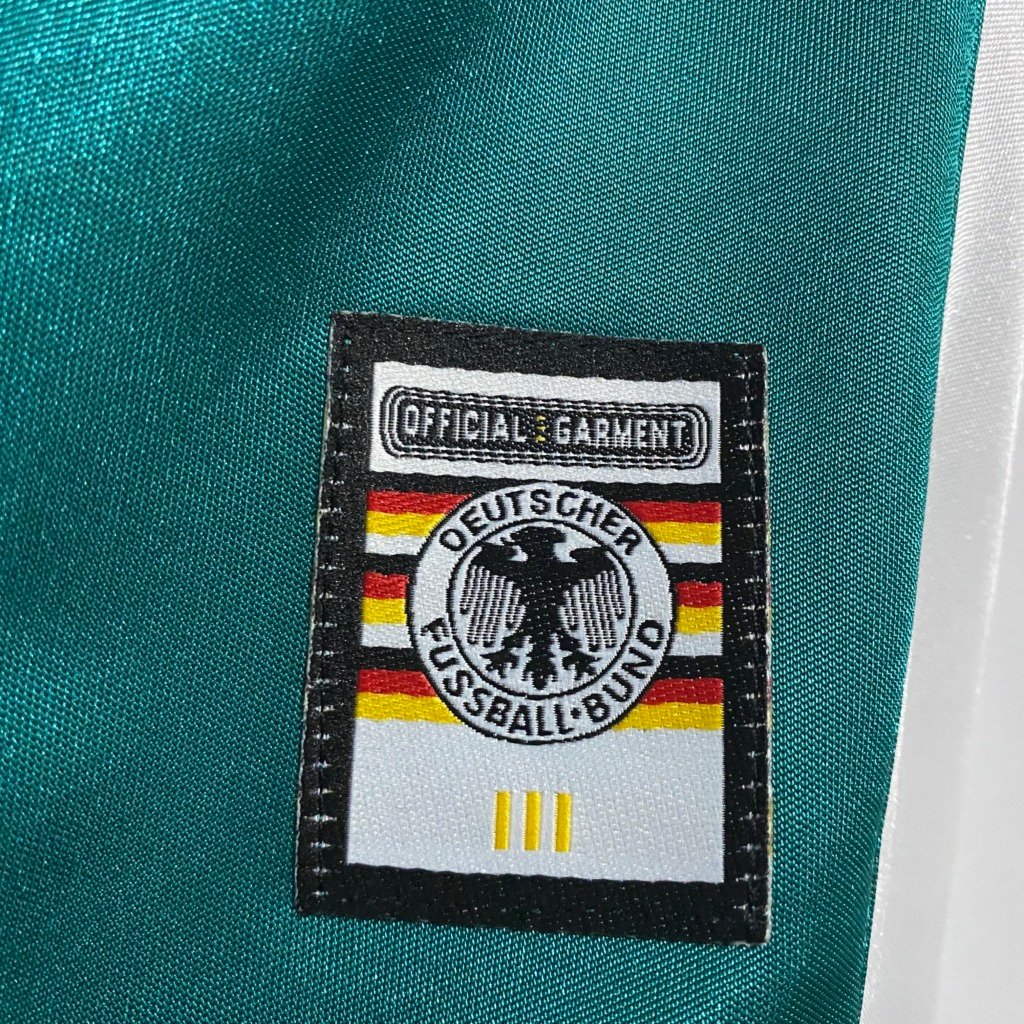 football-shirt-germany-away-98-99-retro-1-4 Football Shirt Germany Away 98-99 Retro extra 2