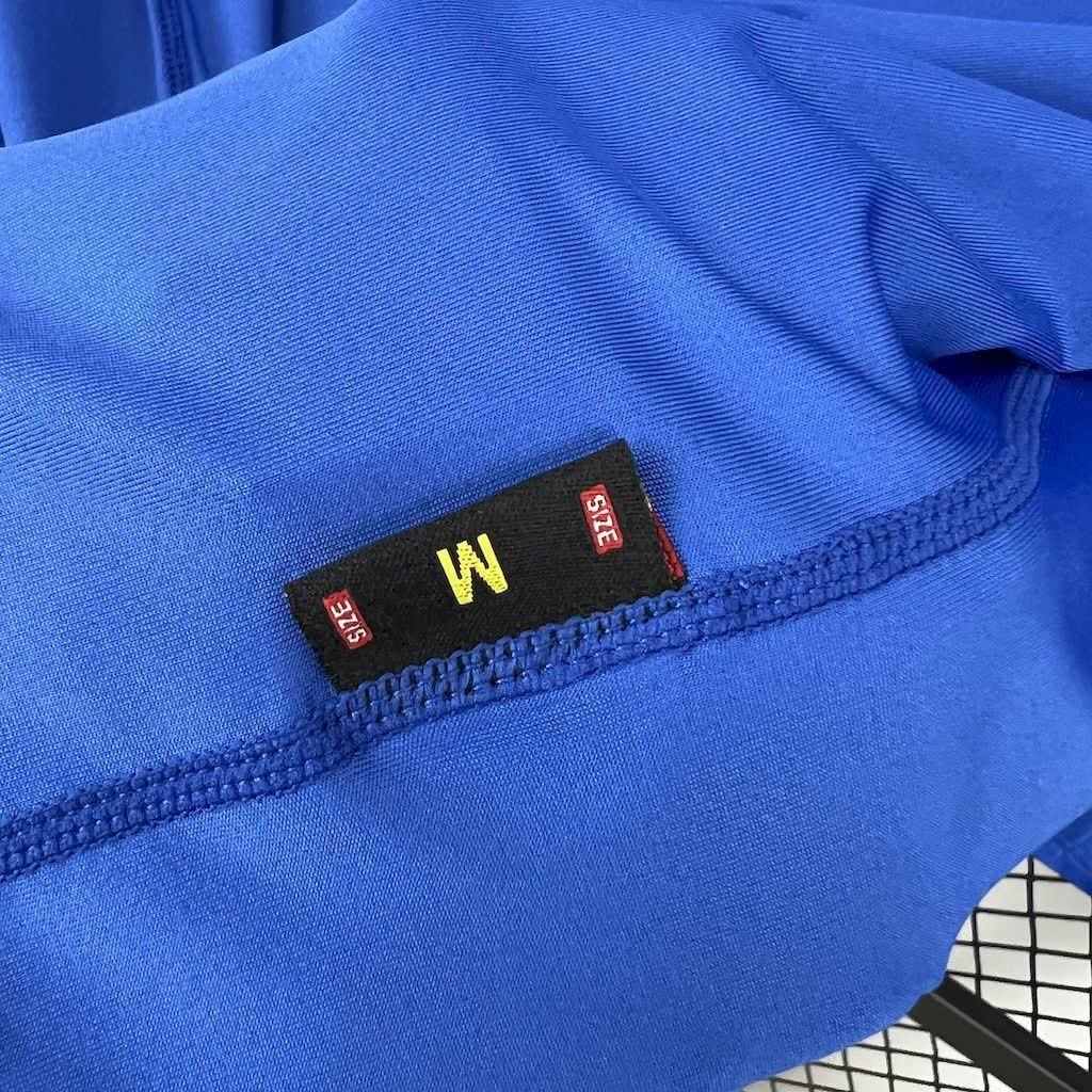 football-shirt-italy-home-00-01-long-sleeves-retro-3 Football Shirt Italy Home 00-01 Long Sleeves Retro extra 1