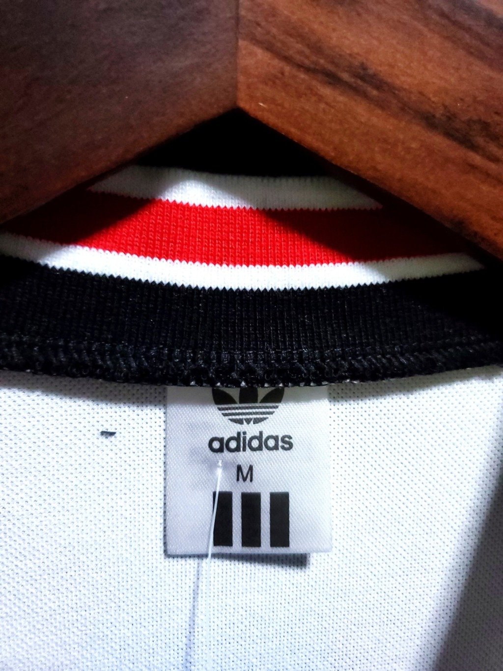 football-shirt-manchester-united-away-85-86-retro-3 Football Shirt Manchester United Away 85-86 Retro extra 1