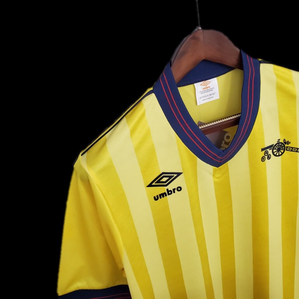 football-shirt-arsenal-away-83-86-4 Football Shirt Arsenal Away 83-86 extra 2