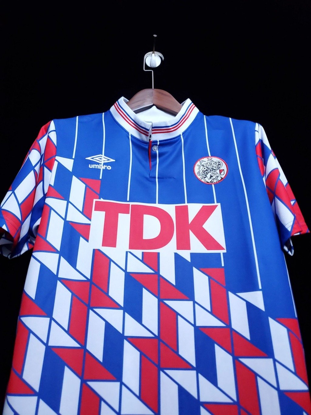 football-shirt-ajax-away-1990-retro-3 Football Shirt Ajax Away 1990 Retro extra 1