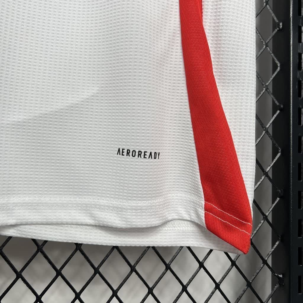 football-shirt-fulham-home-24-25-4 Football Shirt Fulham Home 24-25 extra 2