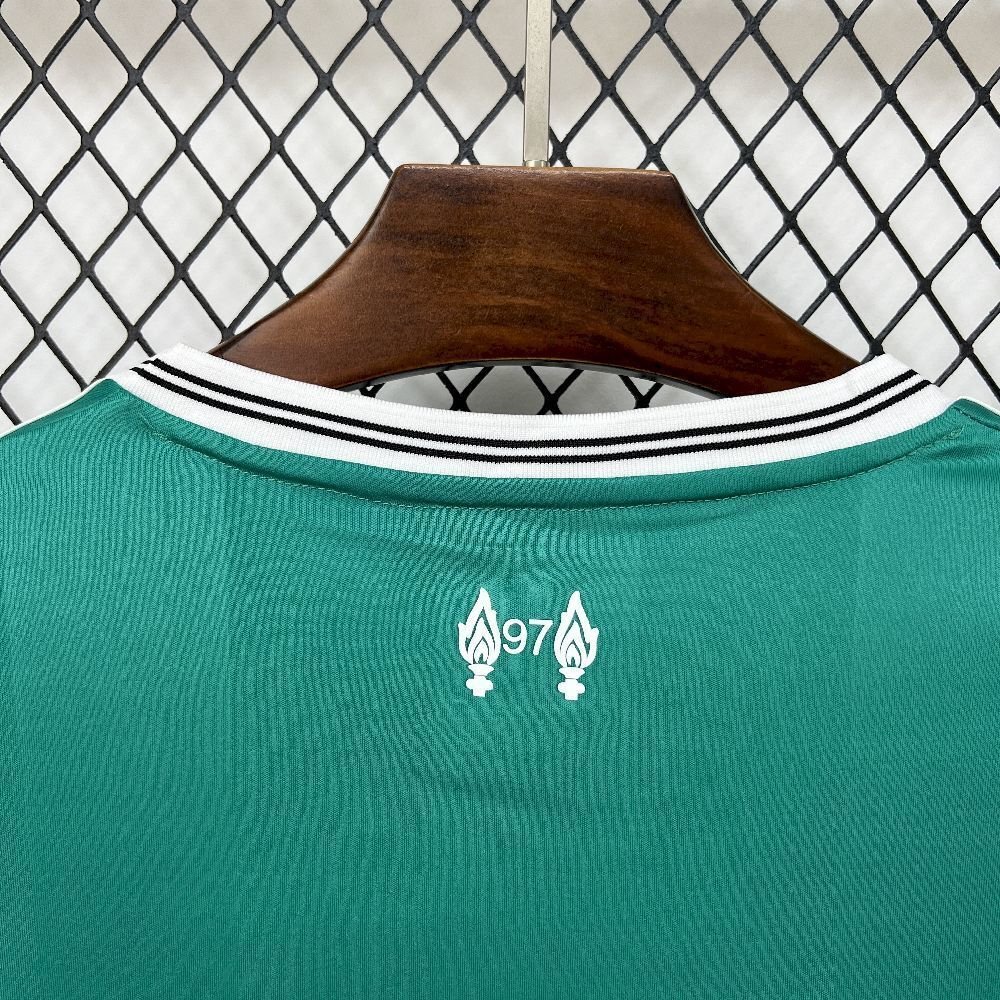 football-shirt-liverpool-third-25-26-long-sleeve-3 Football Shirt Liverpool Third 25-26 Long Sleeve extra 1